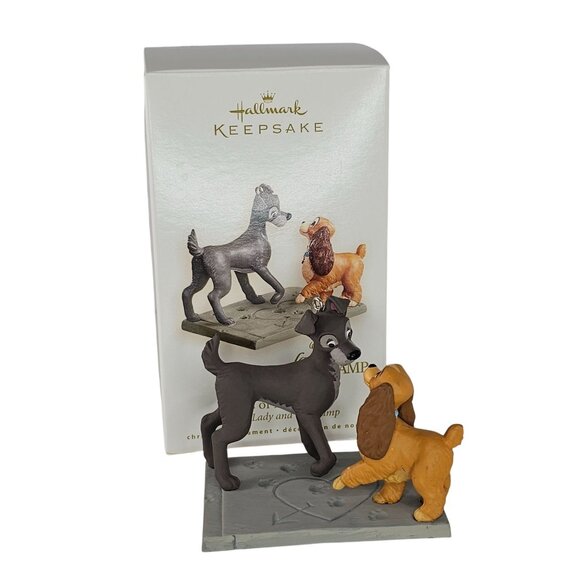 Hallmark Keepsake Disneys Lady & The Tramp Signs Of Affection Ornament 2008 - Picture 1 of 7